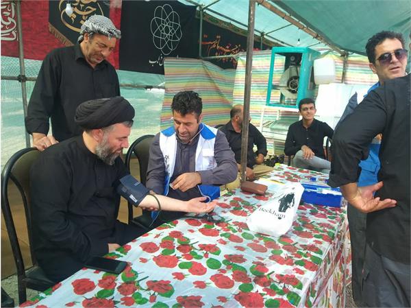 تداوم خدمات رسانی بهداشتی و درمانی شبکه بهداشت و درمان شهرستان سرپل ذهاب به زائرین اربعین حسینی