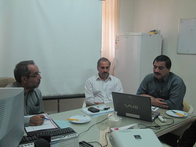 بازدید دکتر حمزه معاونت بهداشتی استان از مرکز بهداشت 4
